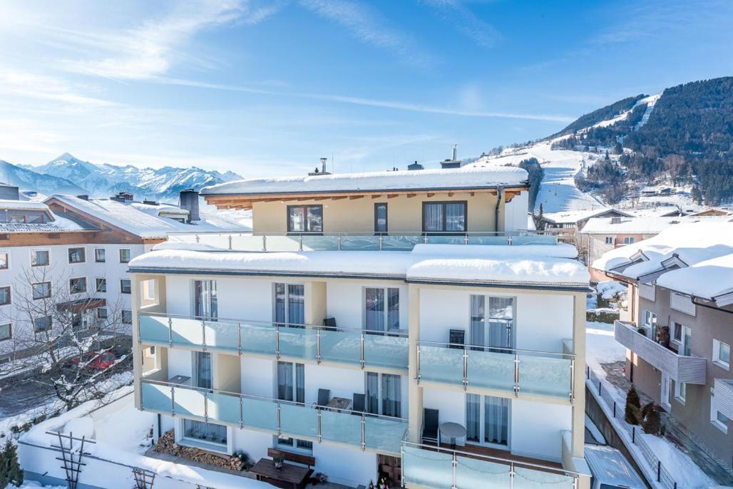 Appartements Sulzer By We Rent, Summercard Included ツェル アム ゼー エクステリア 写真